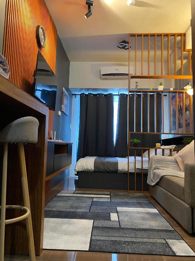 Cozy Crib @ Air Residences - Makati Макати Экстерьер фото
